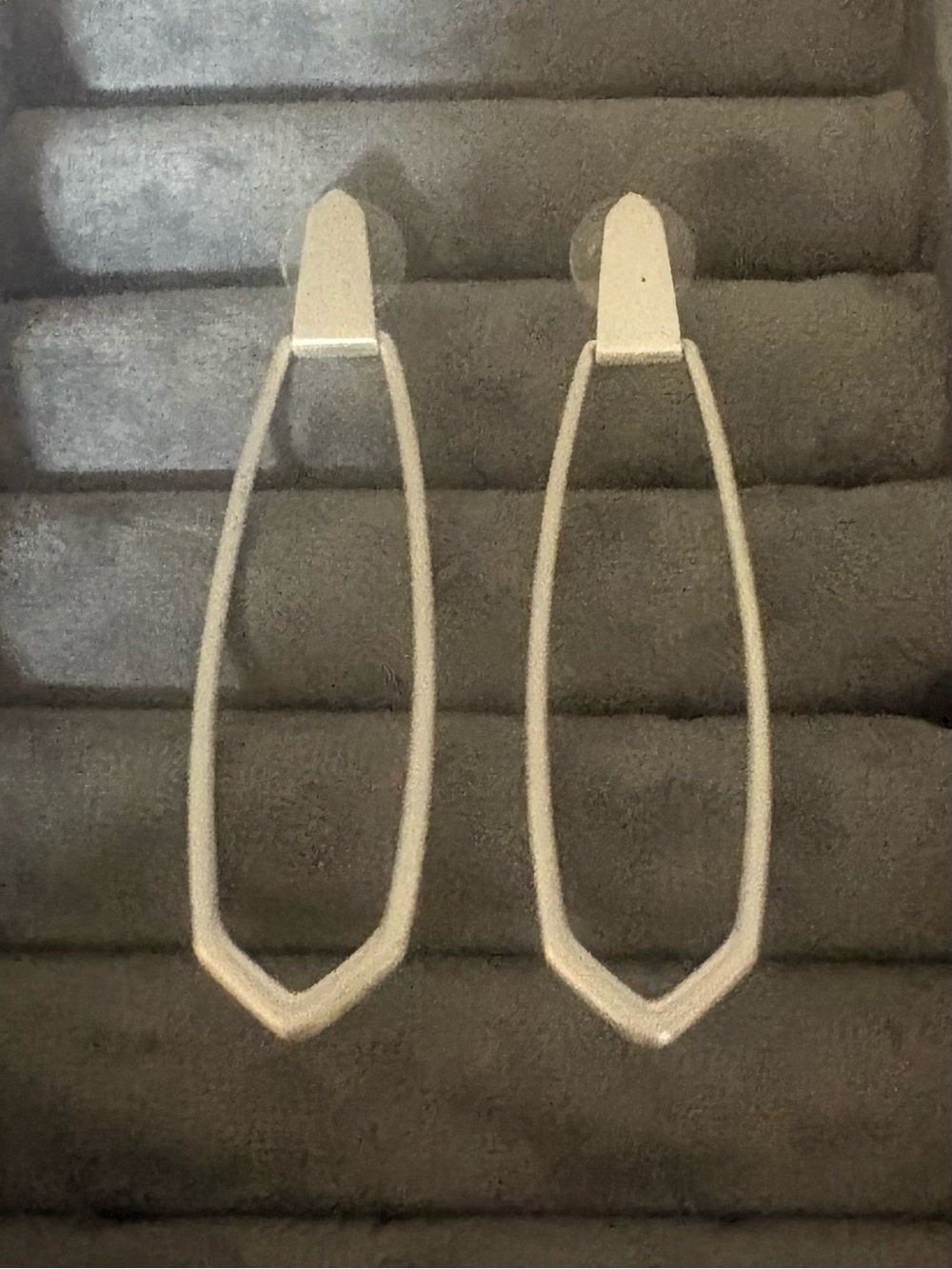 Kendra Scott Long Paxton Geometric Drop Earrings in Silver